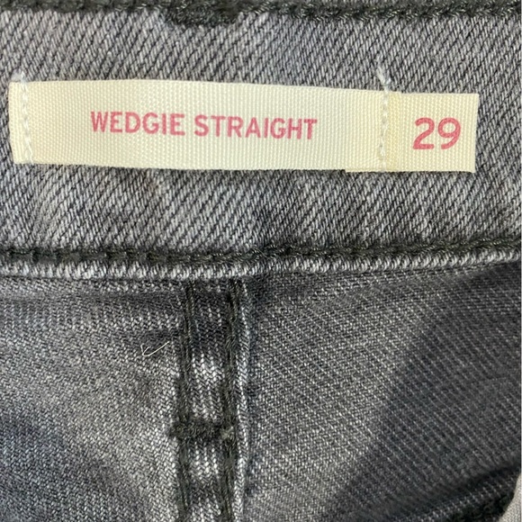 Levi’s Gray Straight Wedgie Jeans with Button Fly size 29 US size 8 - Picture 6 of 6
